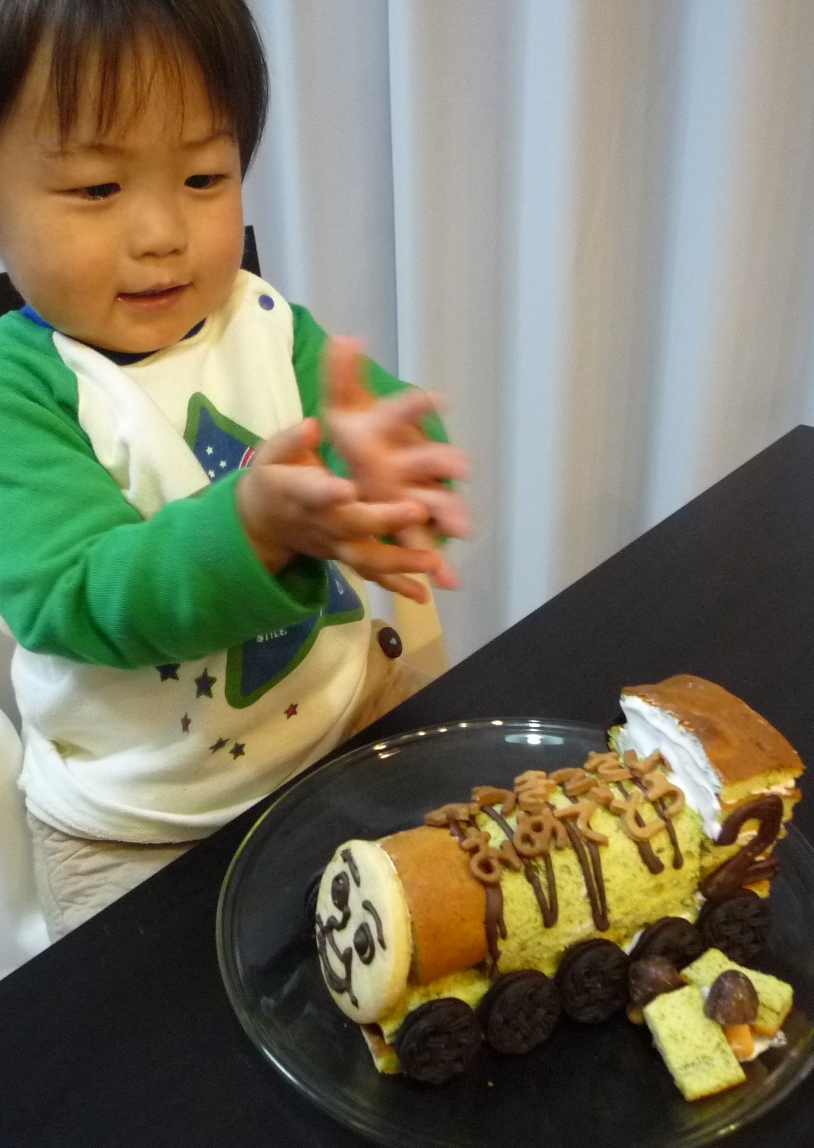 電車 新幹線のケーキ 簡単手作り 働くママの徒然記