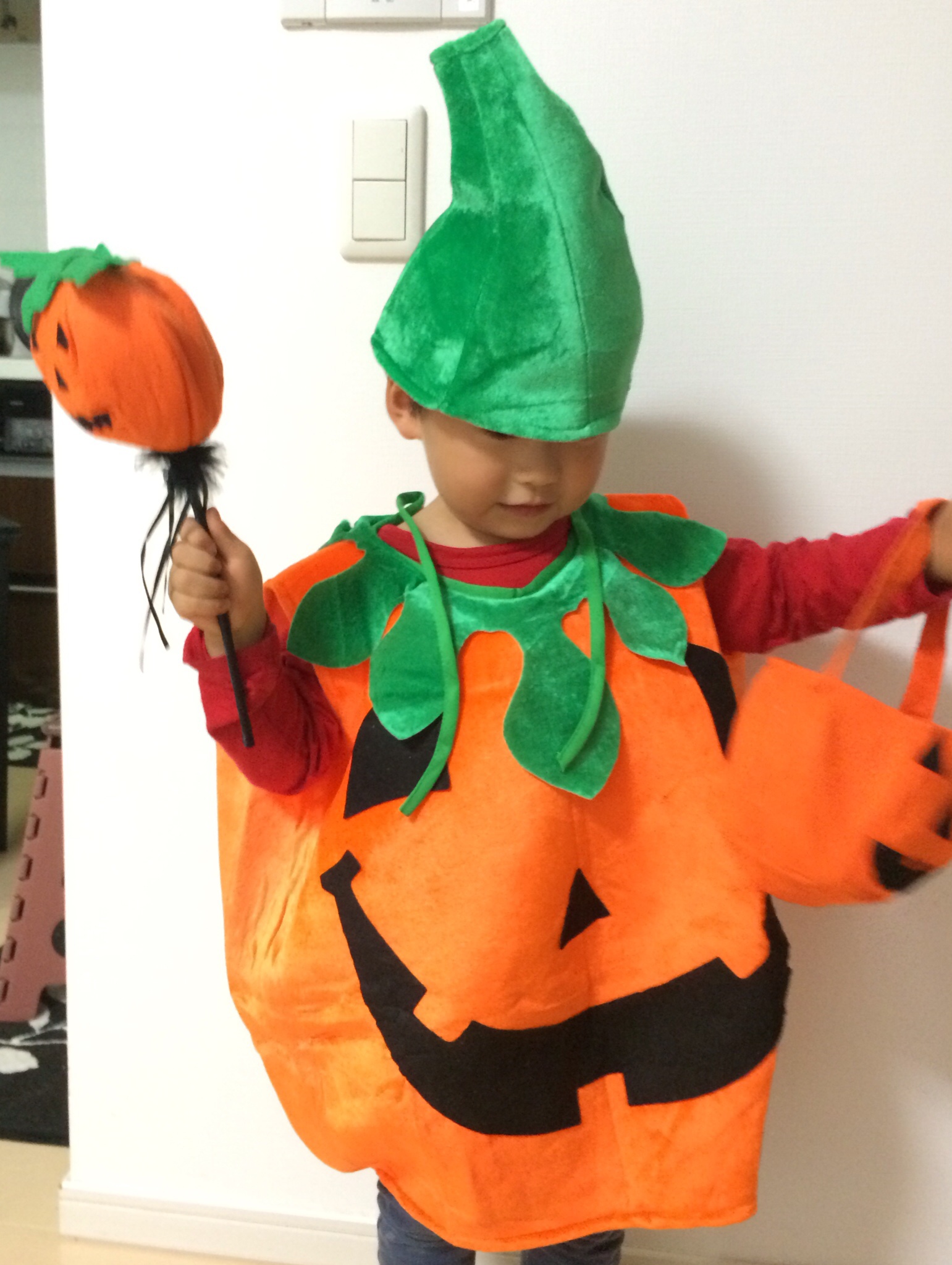 ハロウィンパーティー こどもの衣装はかぼちゃ服 ４歳 男の子 働くママの徒然記